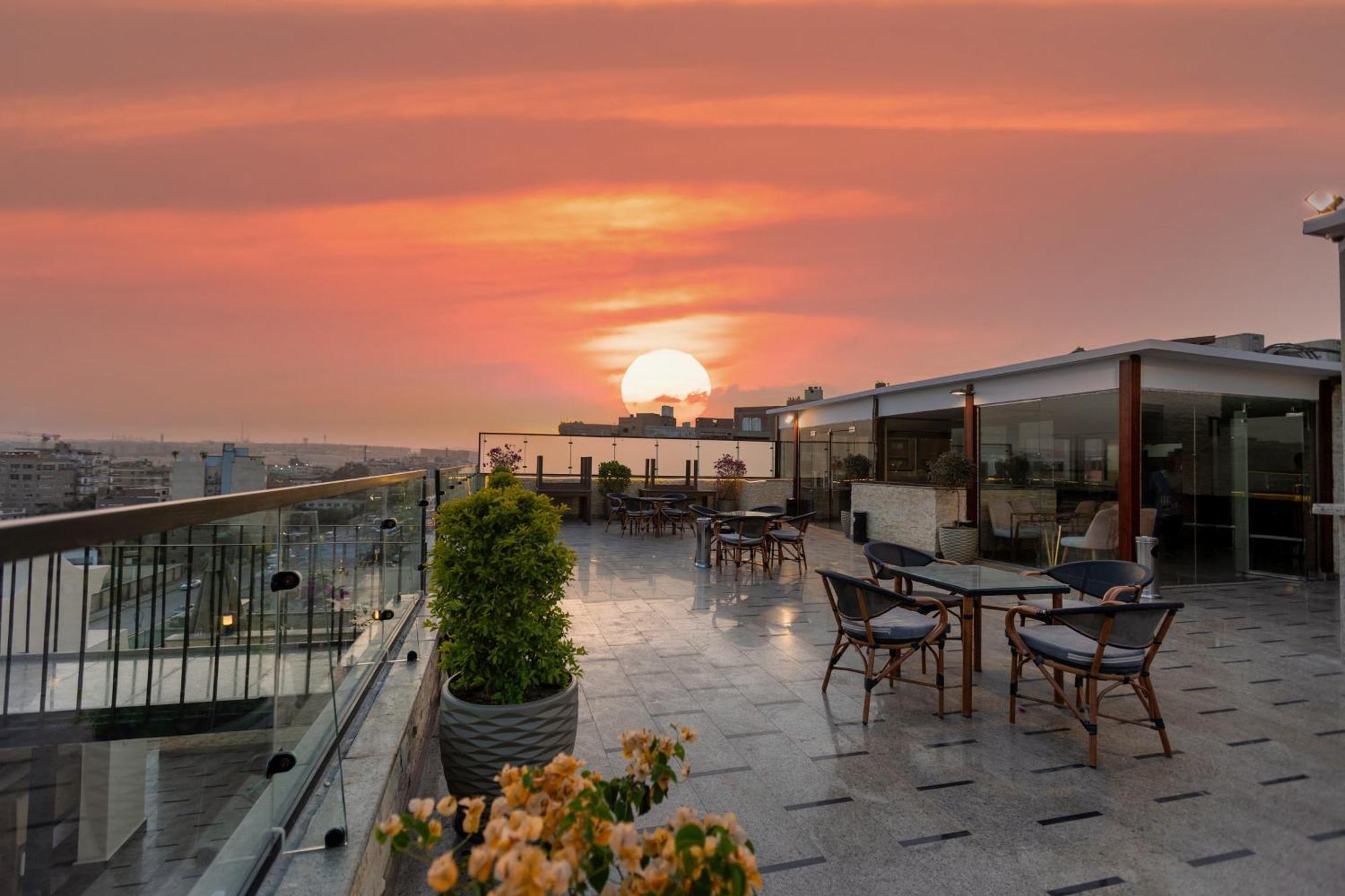 Pyramids Charm Hotel Al Kawm al Akhdar Kültér fotó